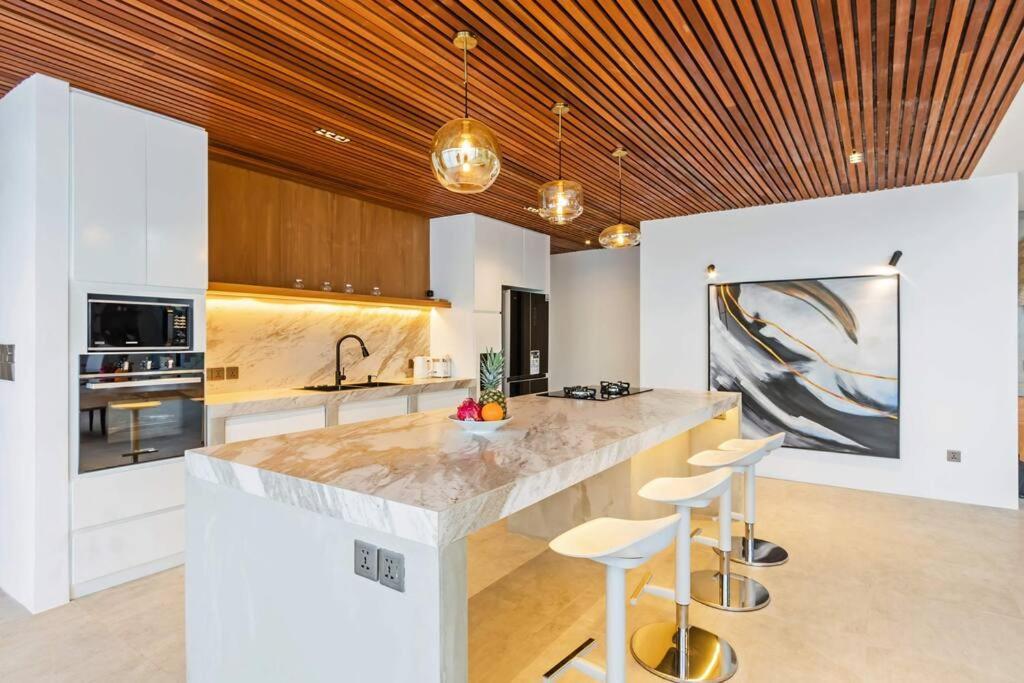 Manresa Villa Bali 4 Чангу Экстерьер фото