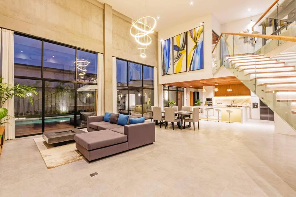 Manresa Villa Bali 4 Чангу Экстерьер фото