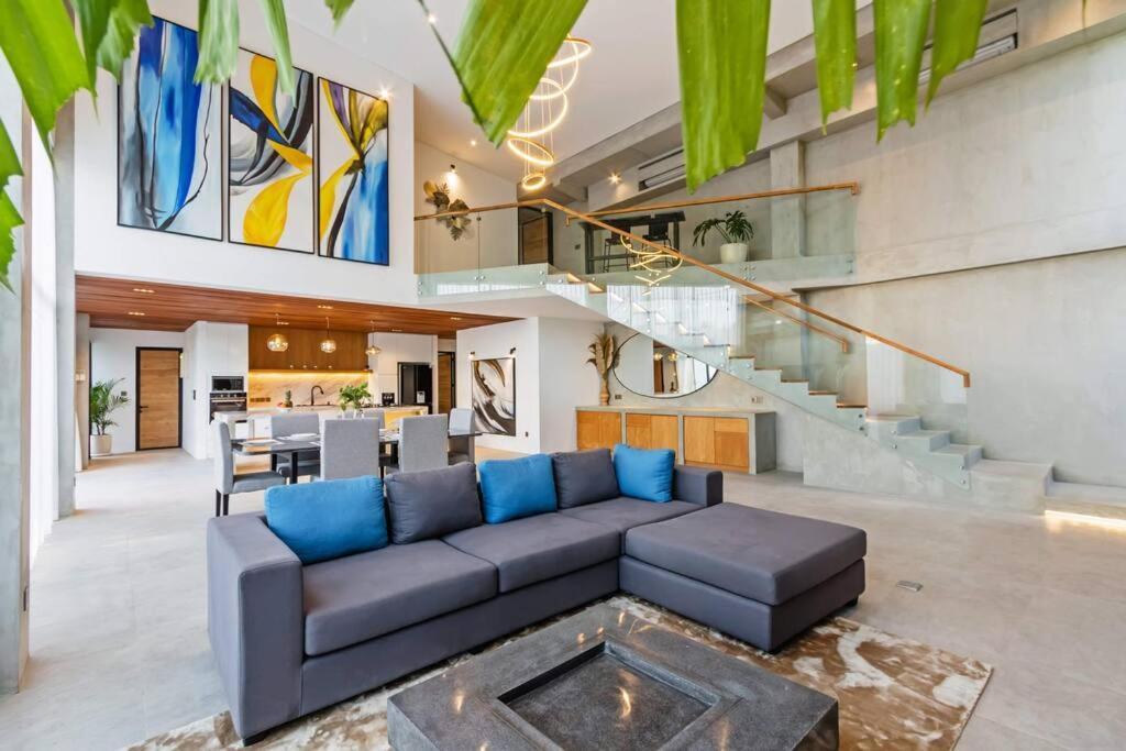 Manresa Villa Bali 4 Чангу Экстерьер фото